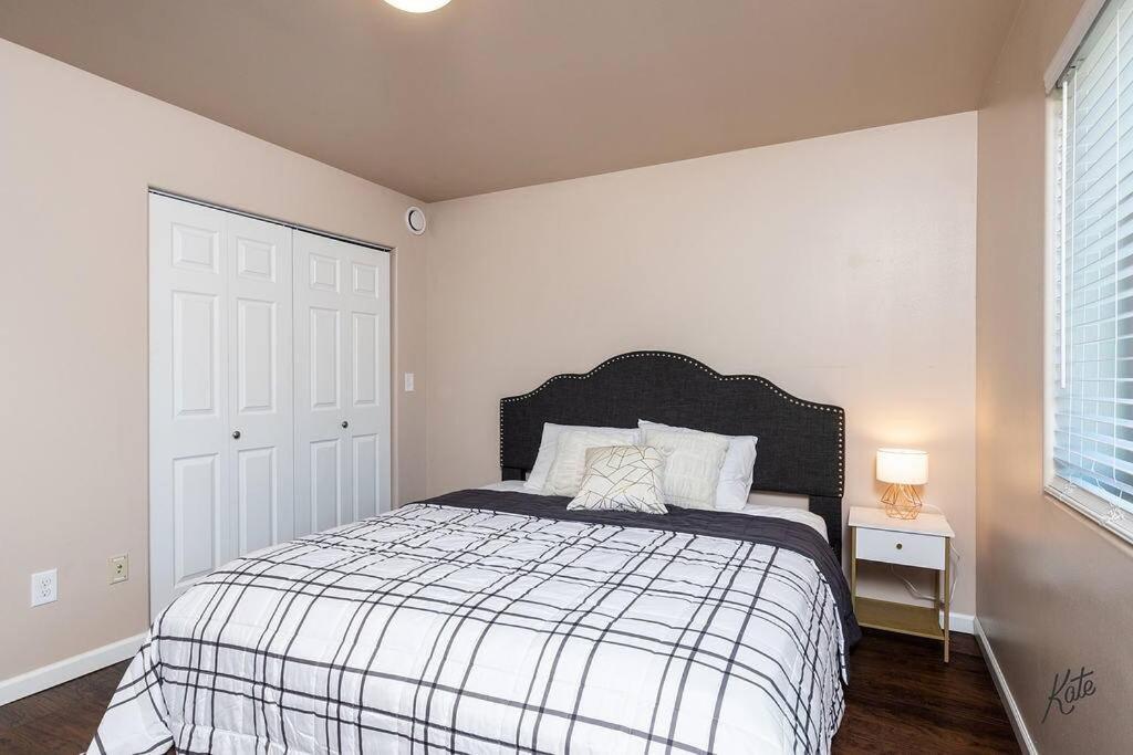 페어뱅크스 Birchhill Retreat Getaway Great Location ! 빌라 외부 사진